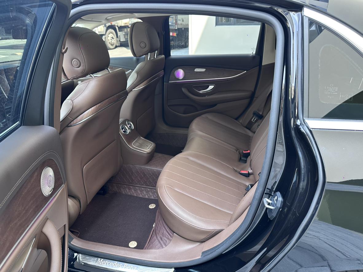 Mercedes-Benz Mercedes-Benz E-Class