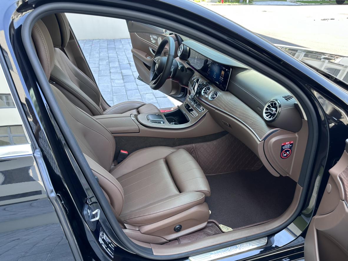 Mercedes-Benz Mercedes-Benz E-Class