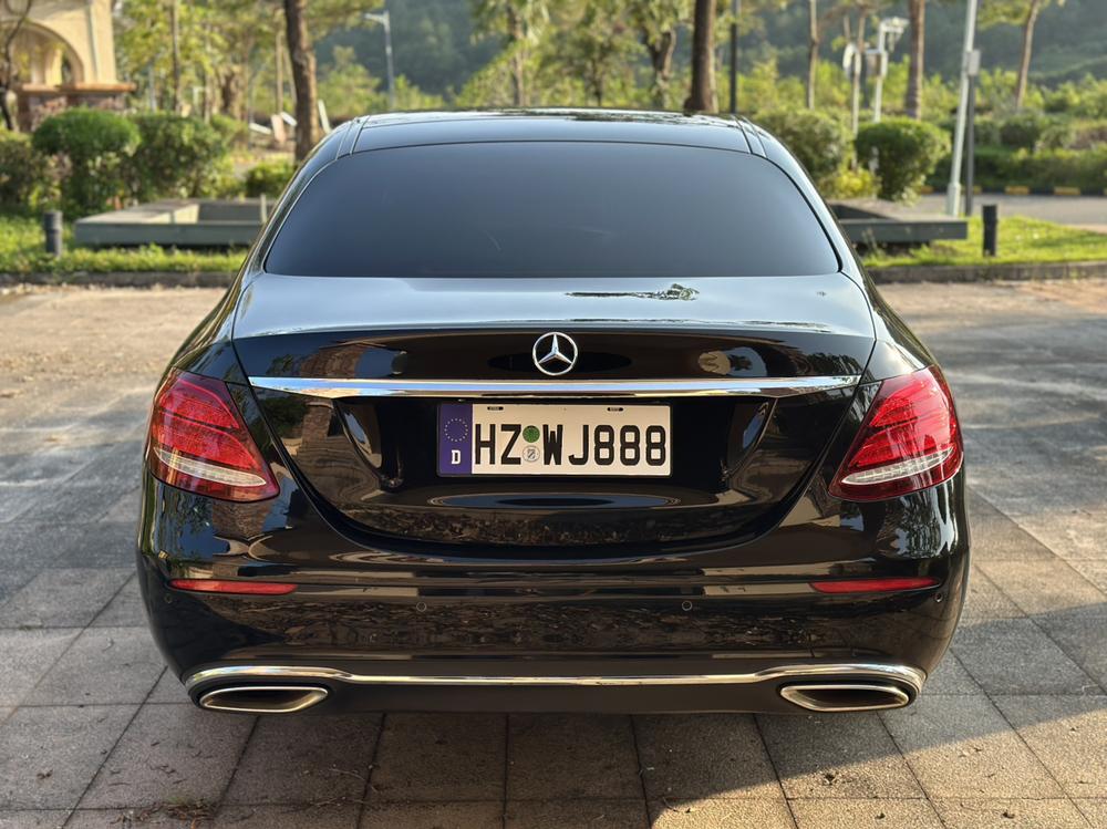 Mercedes-Benz Mercedes-Benz E-Class