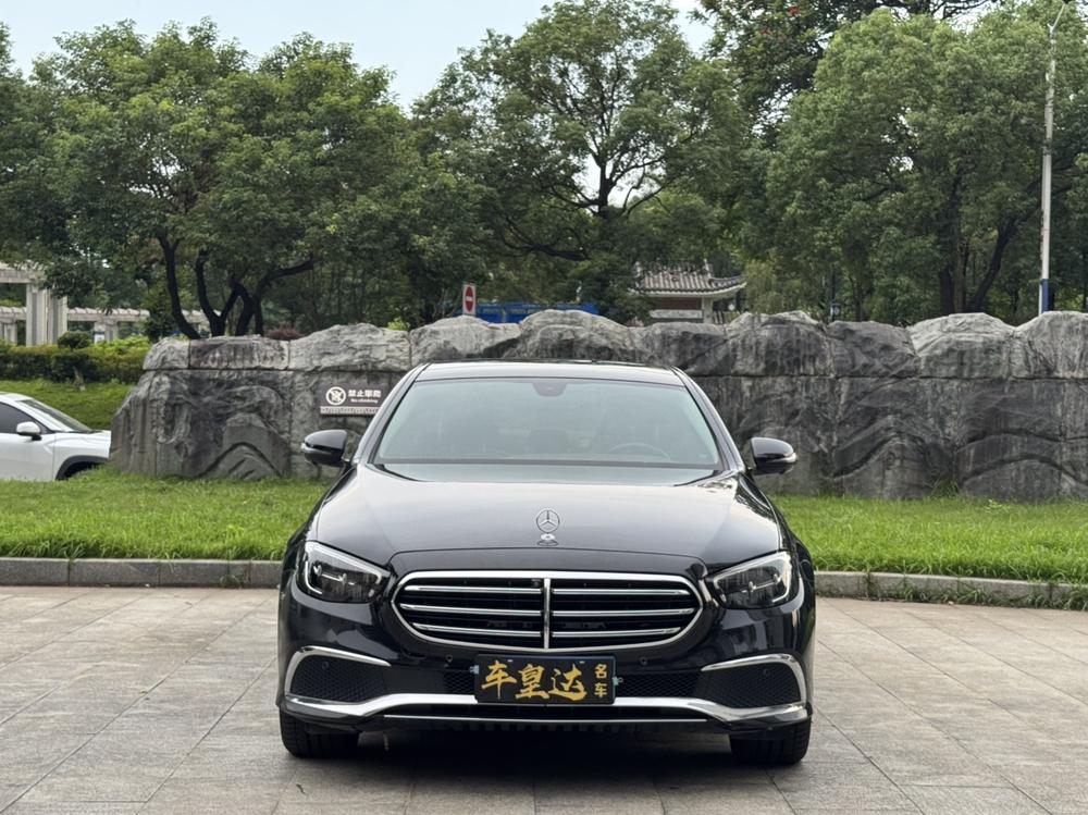 Mercedes-Benz Mercedes-Benz E-Class