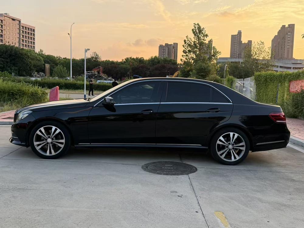 Mercedes-Benz Mercedes-Benz E-Class