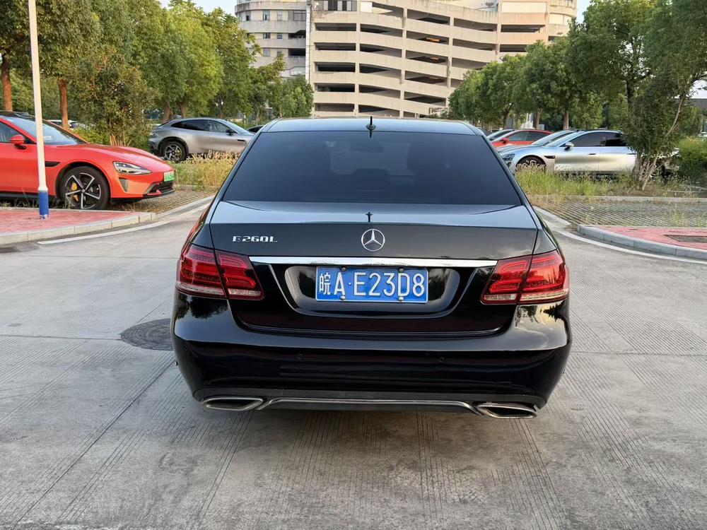 Mercedes-Benz Mercedes-Benz E-Class