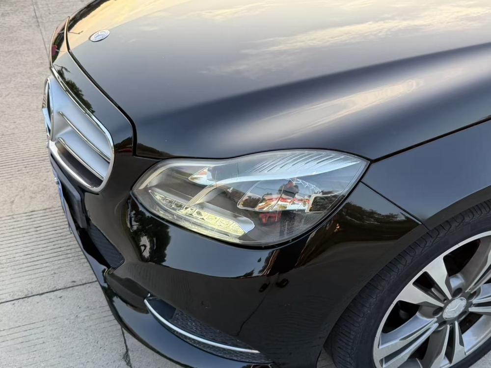 Mercedes-Benz Mercedes-Benz E-Class