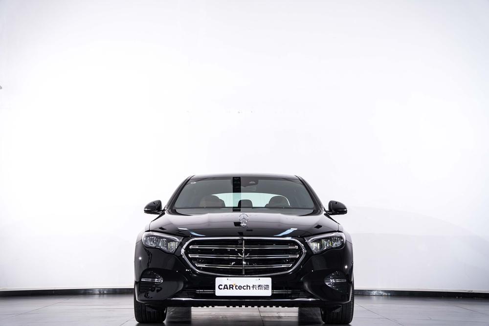 Mercedes-Benz Mercedes-Benz E-Class