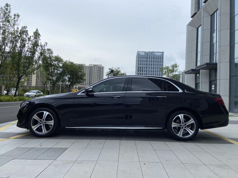 Mercedes-Benz Mercedes-Benz E-Class