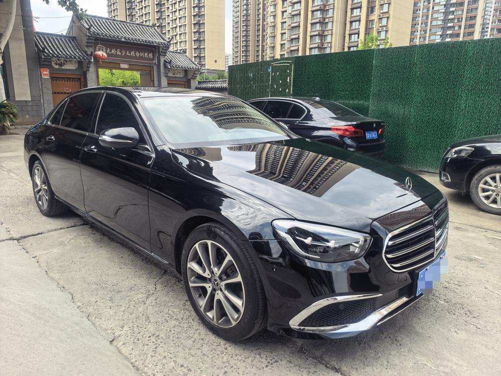 Mercedes-Benz Mercedes-Benz E-Class