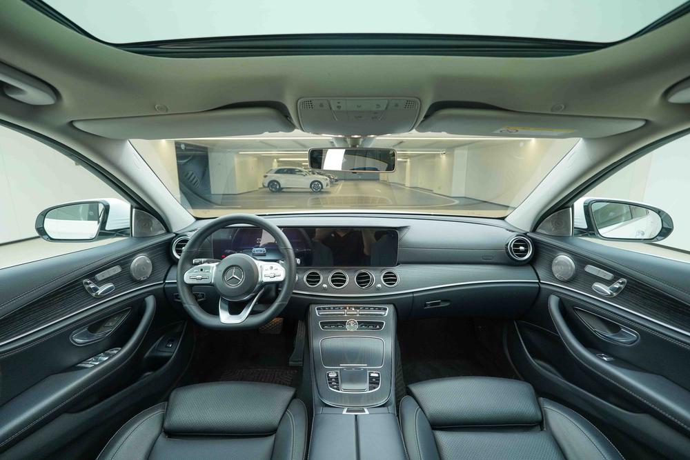 Mercedes-Benz Mercedes-Benz E-Class