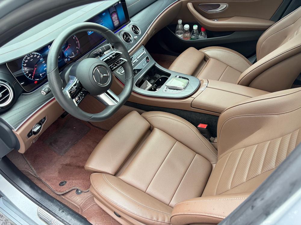 Mercedes-Benz Mercedes-Benz E-Class
