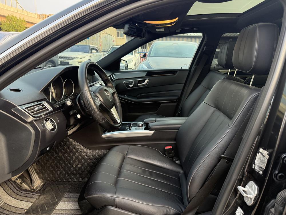 Mercedes-Benz Mercedes-Benz E-Class