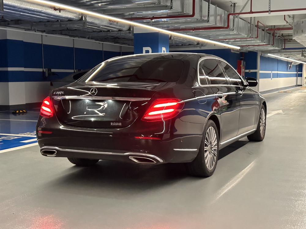 Mercedes-Benz Mercedes-Benz E-Class