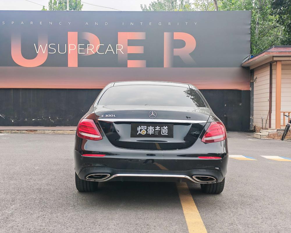 Mercedes-Benz Mercedes-Benz E-Class