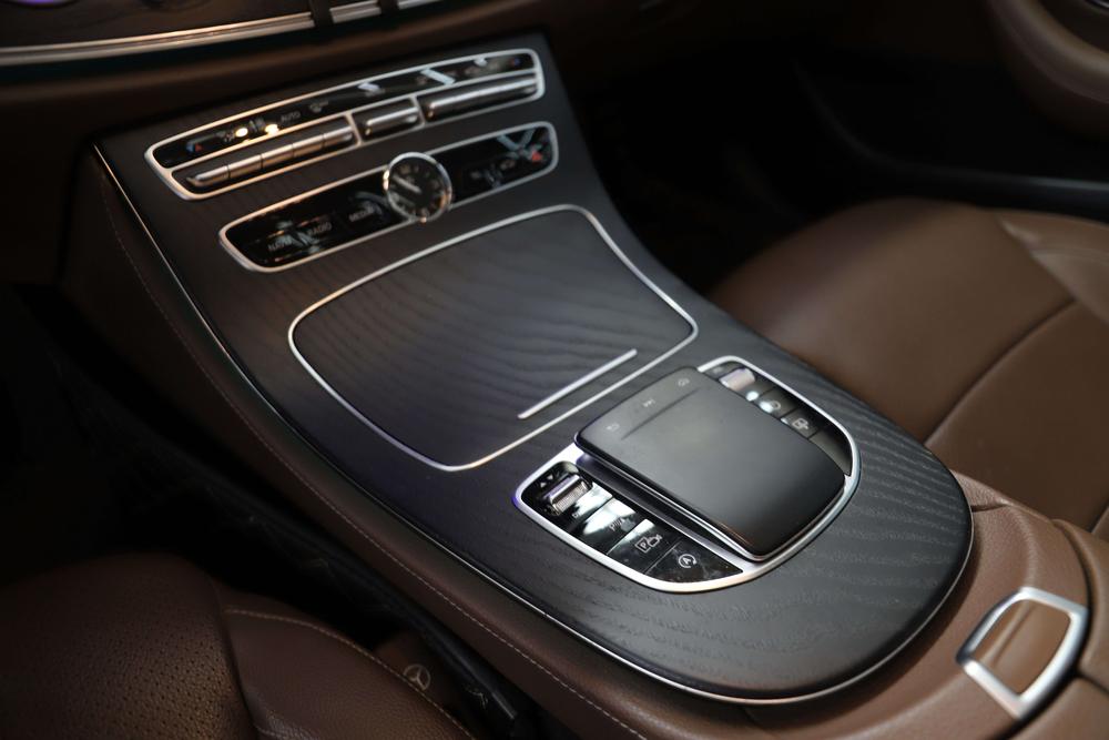 Mercedes-Benz Mercedes-Benz E-Class