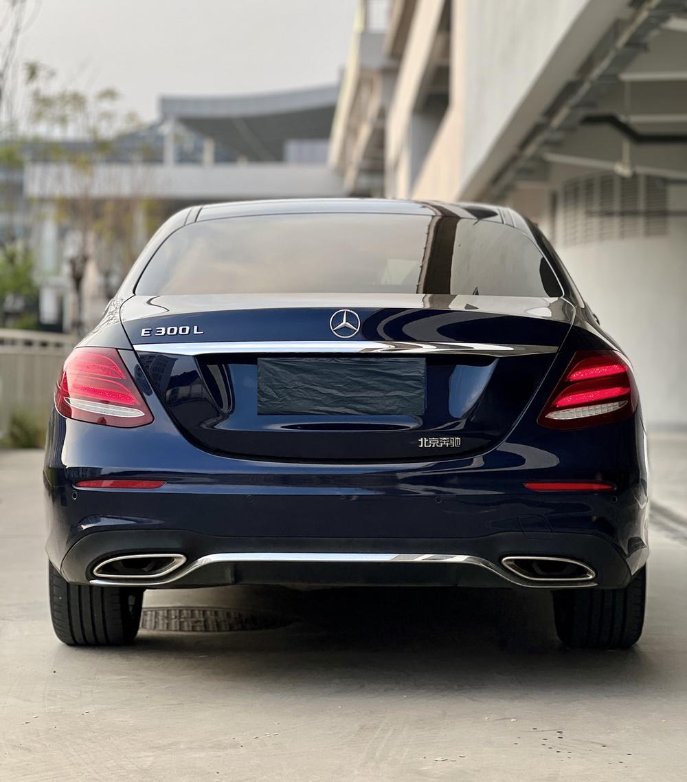Mercedes-Benz Mercedes-Benz E-Class