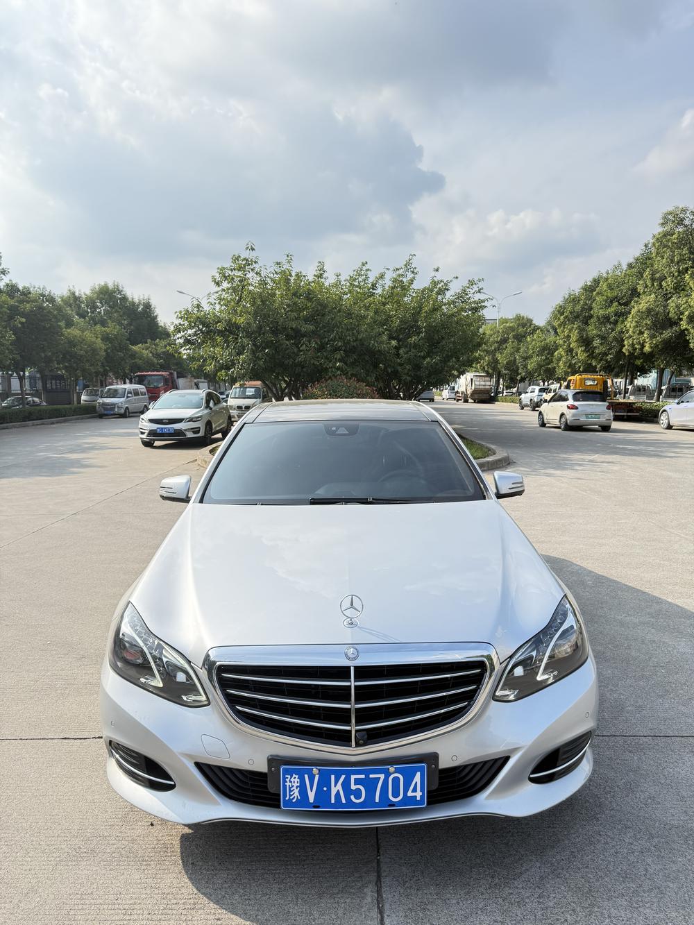 Mercedes-Benz Mercedes-Benz E-Class