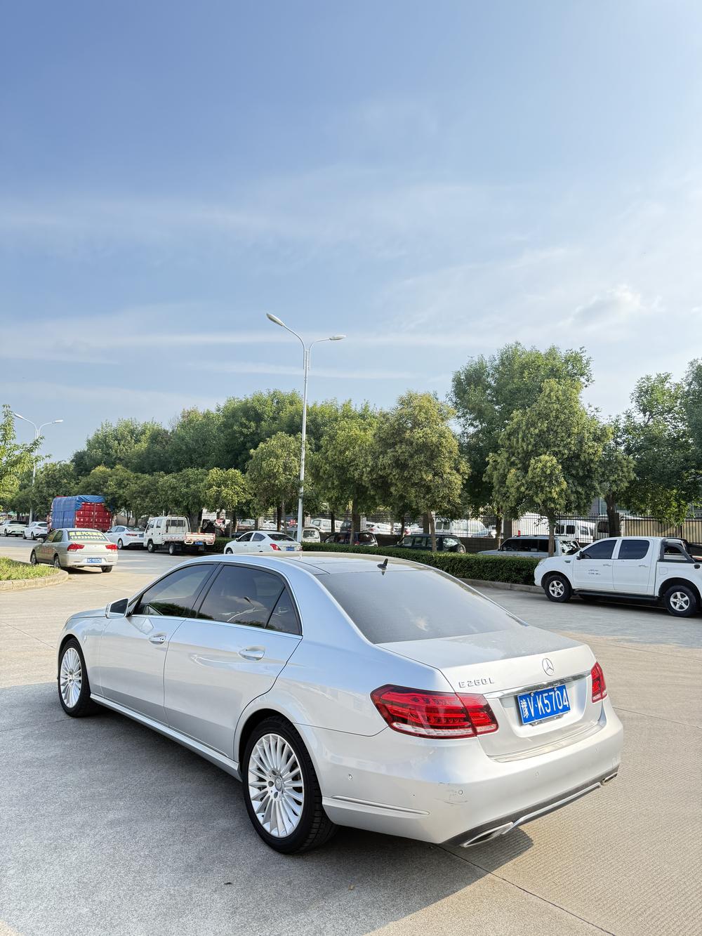 Mercedes-Benz Mercedes-Benz E-Class