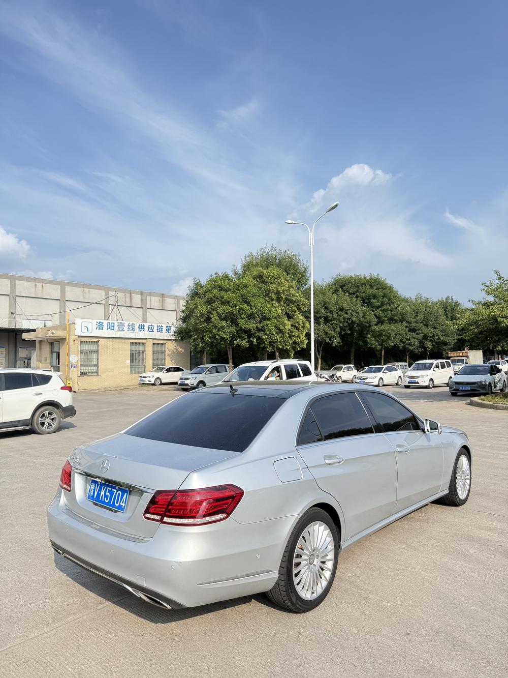 Mercedes-Benz Mercedes-Benz E-Class