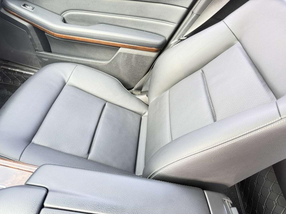 Mercedes-Benz Mercedes-Benz E-Class