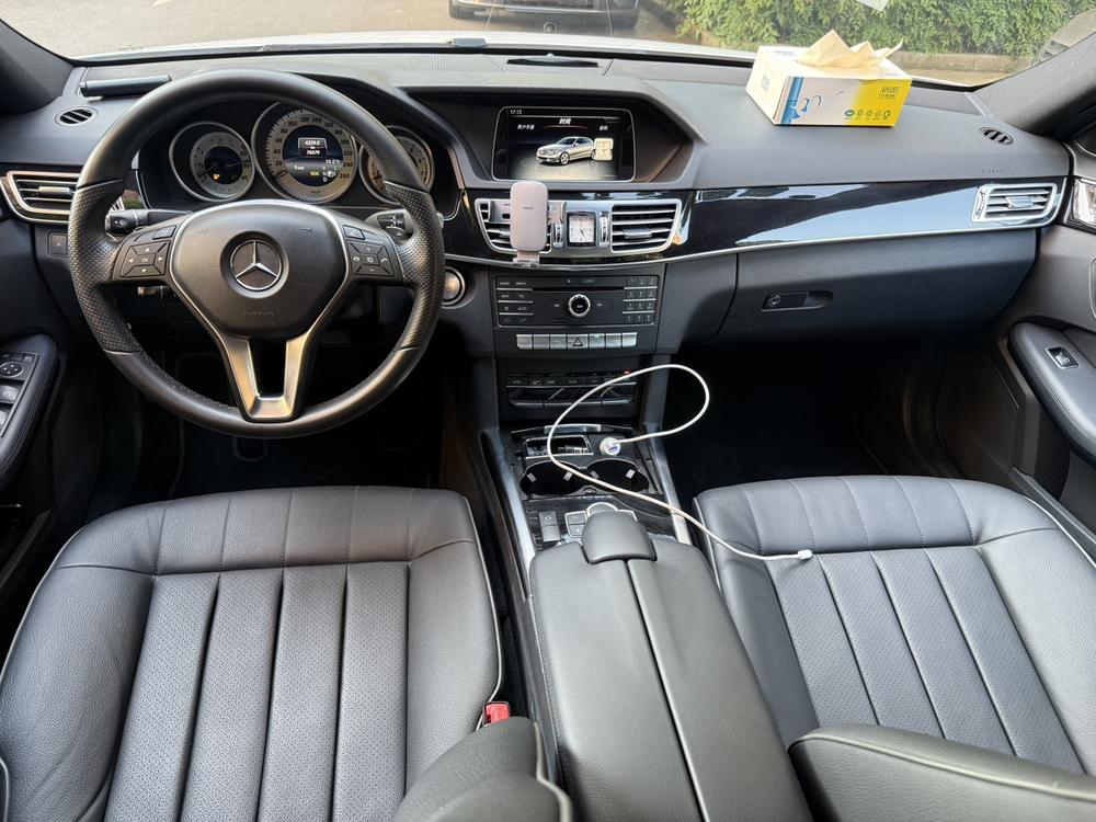 Mercedes-Benz Mercedes-Benz E-Class