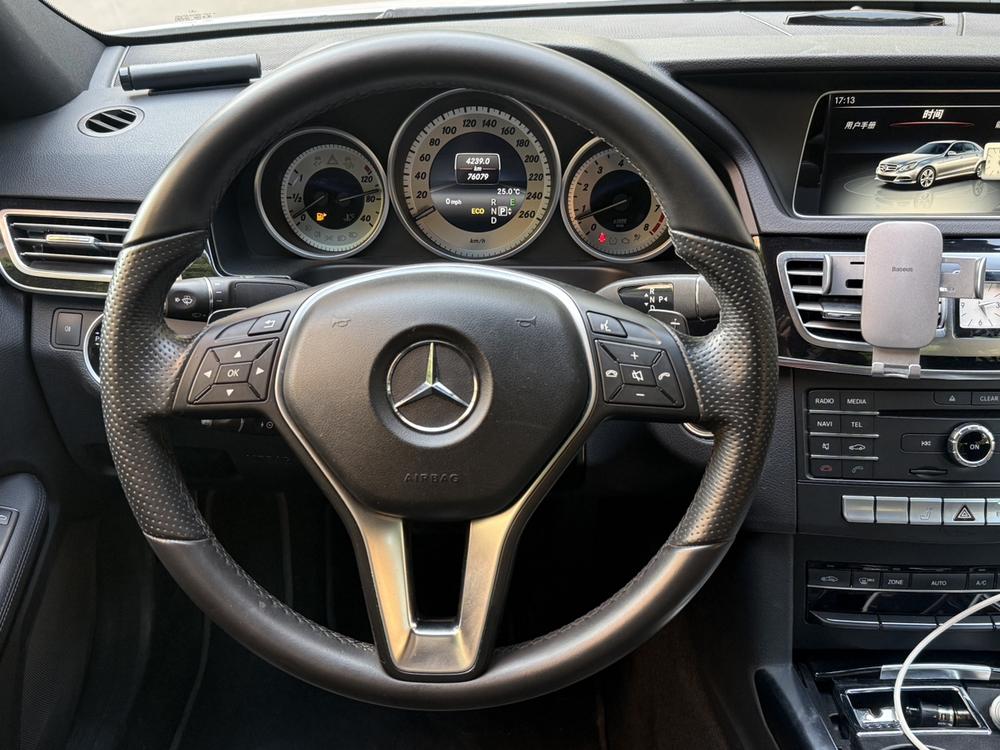 Mercedes-Benz Mercedes-Benz E-Class