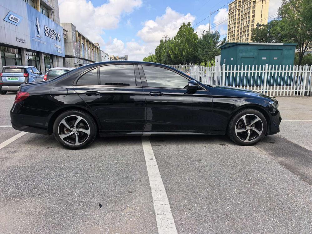 Mercedes-Benz Mercedes-Benz E-Class