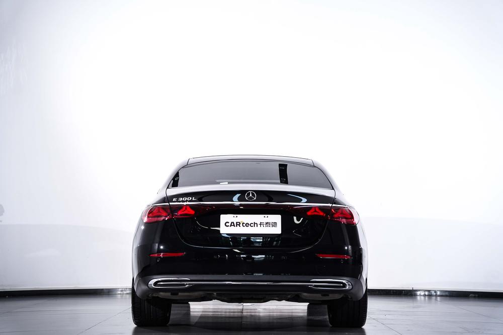 Mercedes-Benz Mercedes-Benz E-Class