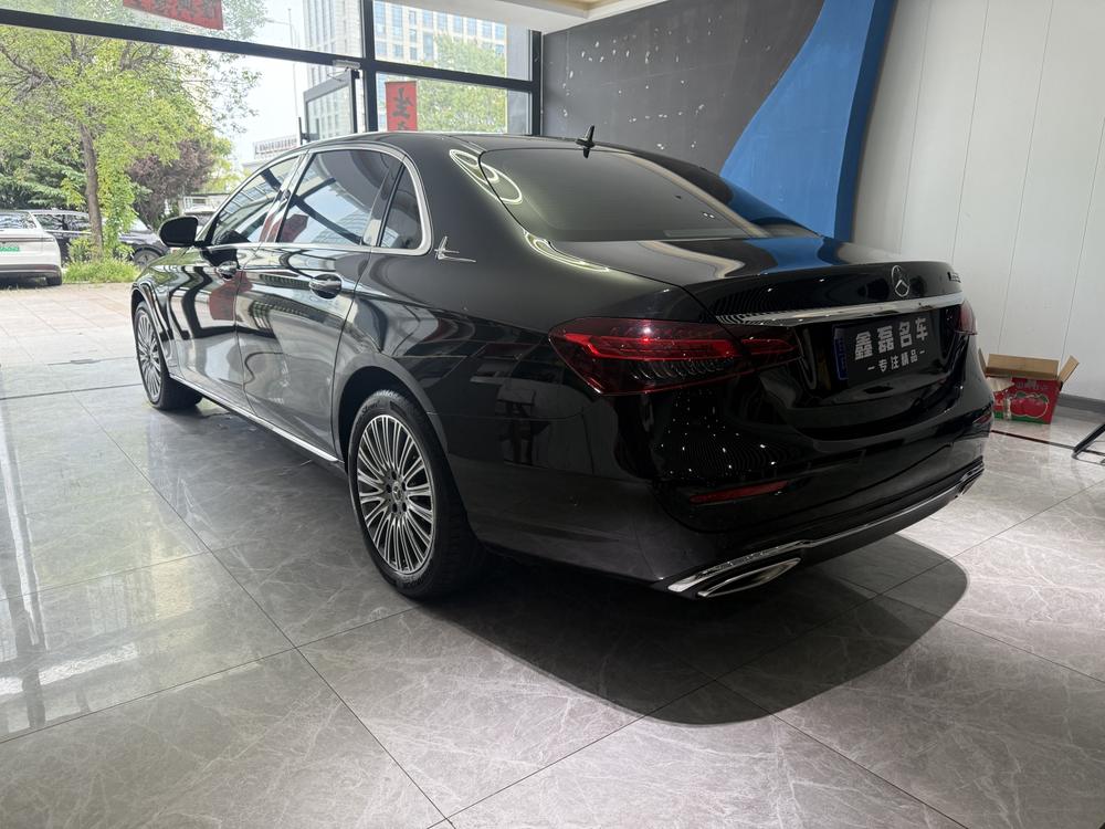 Mercedes-Benz Mercedes-Benz E-Class
