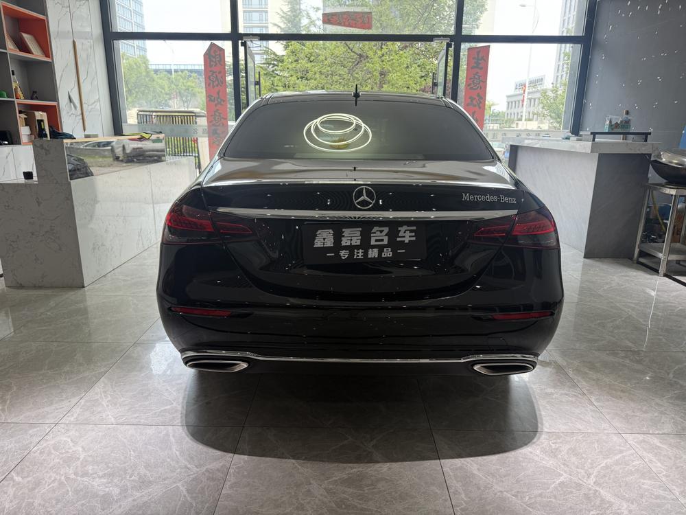 Mercedes-Benz Mercedes-Benz E-Class