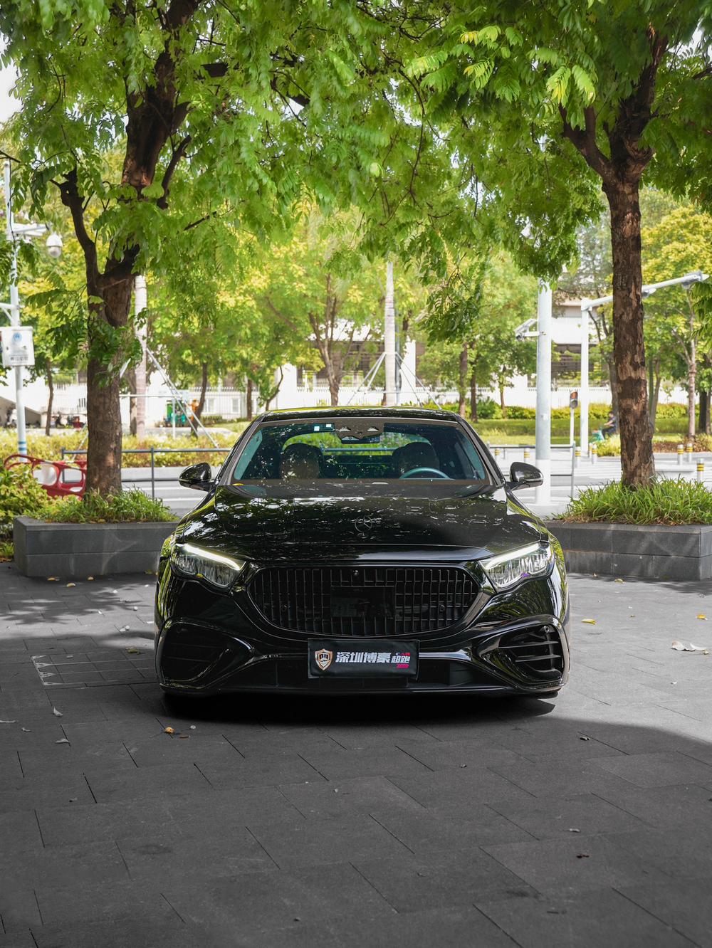Mercedes-Benz Mercedes-Benz E-Class