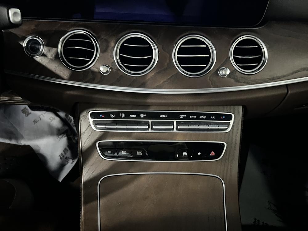 Mercedes-Benz Mercedes-Benz E-Class