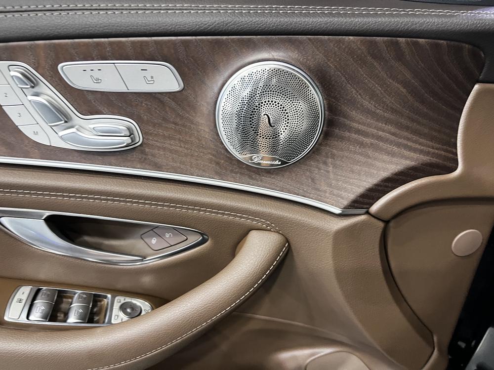Mercedes-Benz Mercedes-Benz E-Class