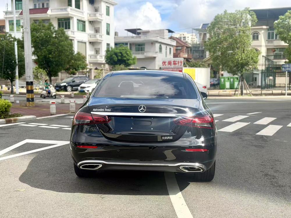 Mercedes-Benz Mercedes-Benz E-Class