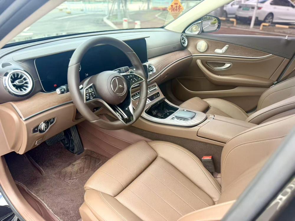 Mercedes-Benz Mercedes-Benz E-Class