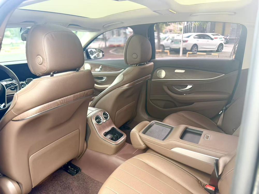 Mercedes-Benz Mercedes-Benz E-Class