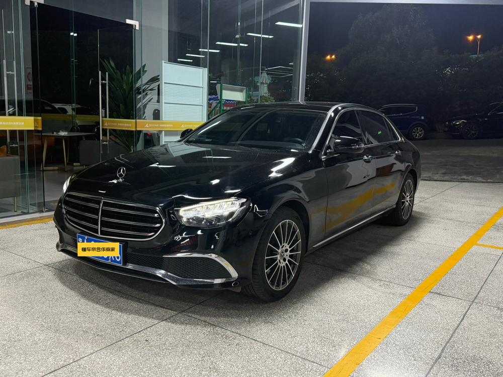 Mercedes-Benz Mercedes-Benz E-Class