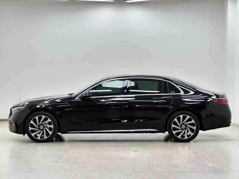 Mercedes-Benz Mercedes-Benz E-Class
