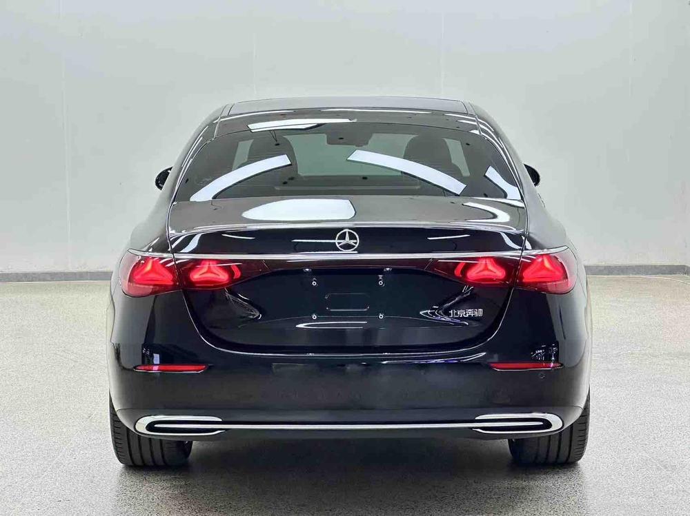 Mercedes-Benz Mercedes-Benz E-Class