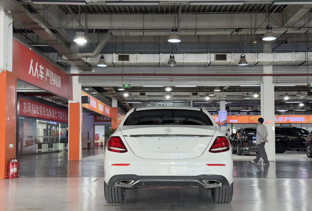 Mercedes-Benz Mercedes-Benz E-Class