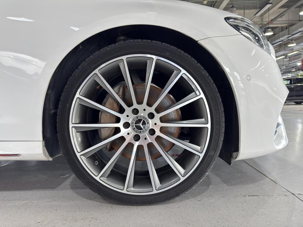 Mercedes-Benz Mercedes-Benz E-Class