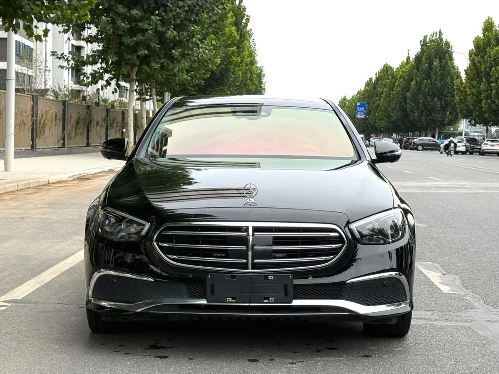Mercedes-Benz Mercedes-Benz E-Class