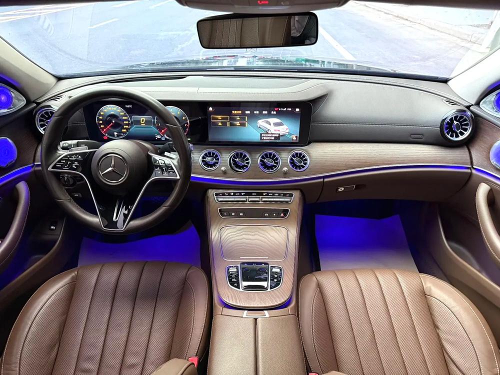 Mercedes-Benz Mercedes-Benz E-Class