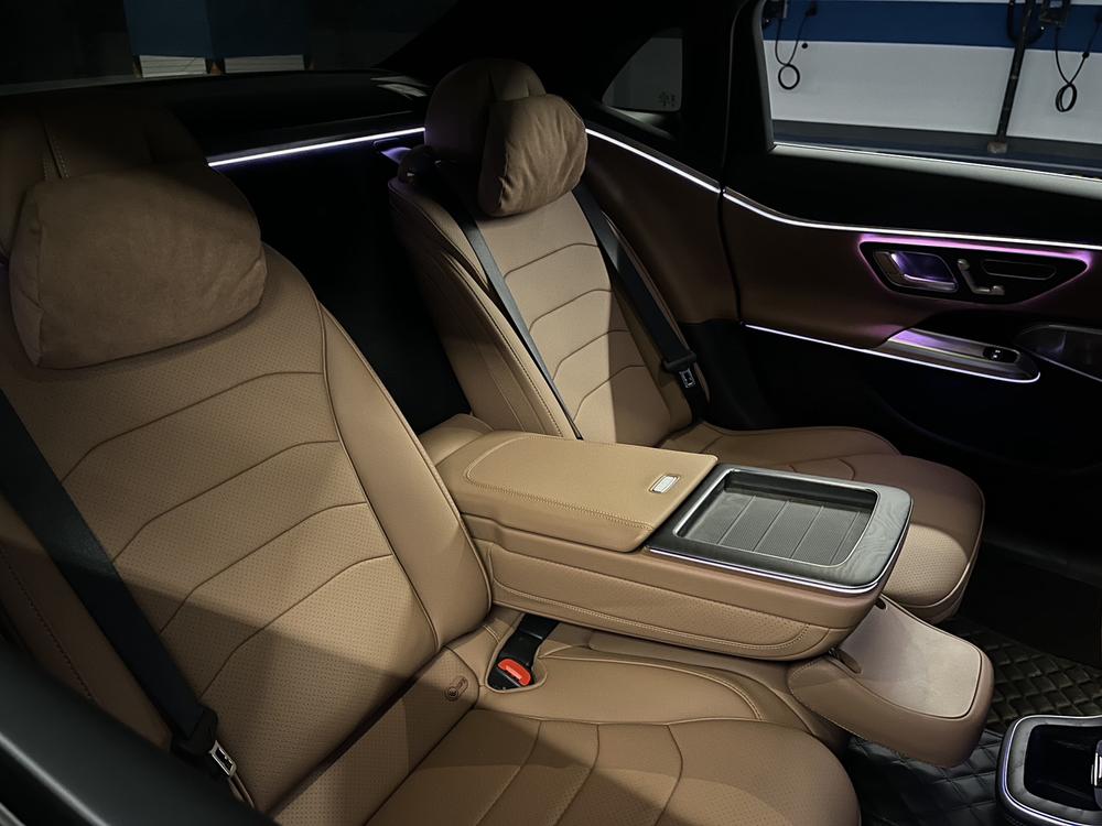 Mercedes-Benz Mercedes-Benz E-Class