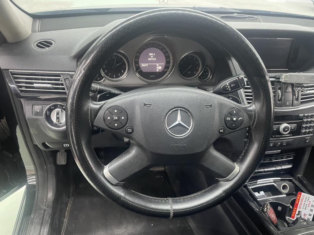 Mercedes-Benz Mercedes-Benz E-Class