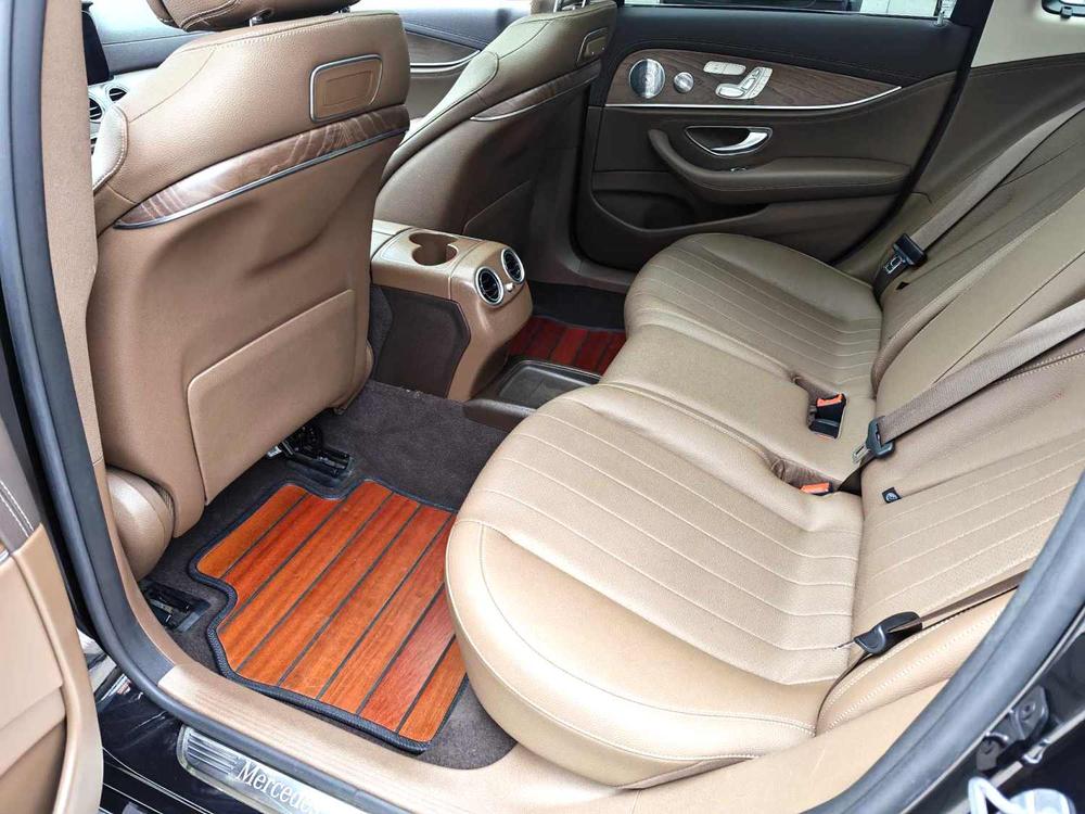 Mercedes-Benz Mercedes-Benz E-Class