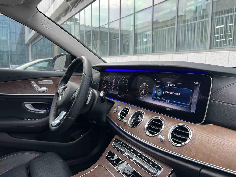 Mercedes-Benz Mercedes-Benz E-Class