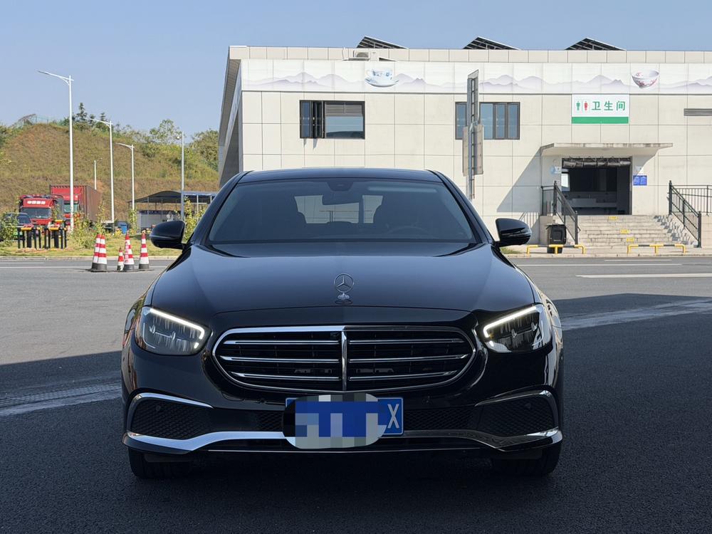 Mercedes-Benz Mercedes-Benz E-Class