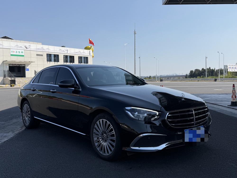 Mercedes-Benz Mercedes-Benz E-Class