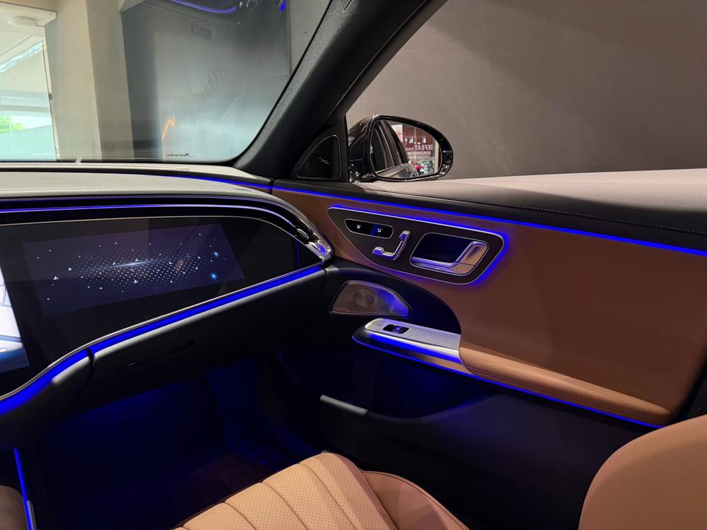Mercedes-Benz Mercedes-Benz E-Class