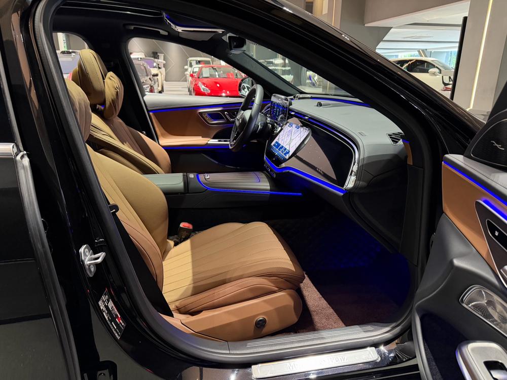Mercedes-Benz Mercedes-Benz E-Class