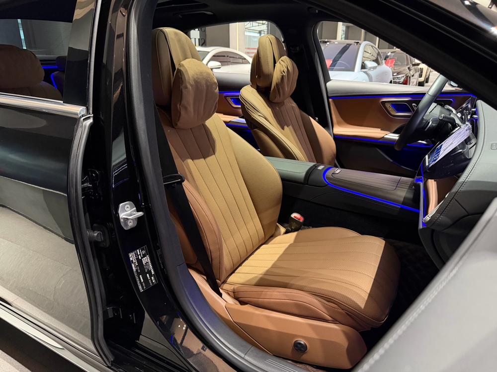 Mercedes-Benz Mercedes-Benz E-Class