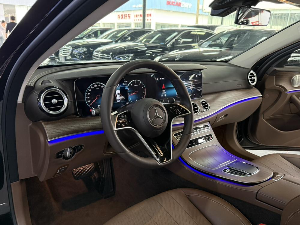 Mercedes-Benz Mercedes-Benz E-Class